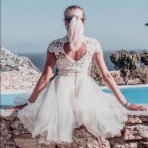 Chi chi London white tulle dress